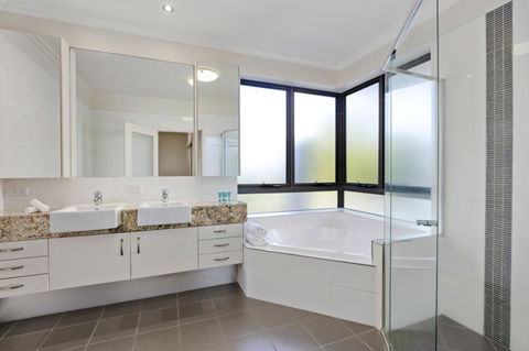 Sand Dunes Resort Accommodation - VIC Tourism 25