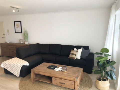 Sunshine Beach Luxe Apartment - VIC Tourism 7