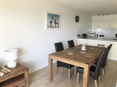 Sunshine Beach Luxe Apartment - VIC Tourism 29