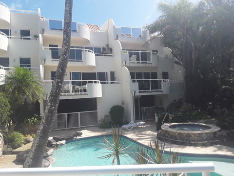 Sunshine Beach Luxe Apartment - VIC Tourism 34