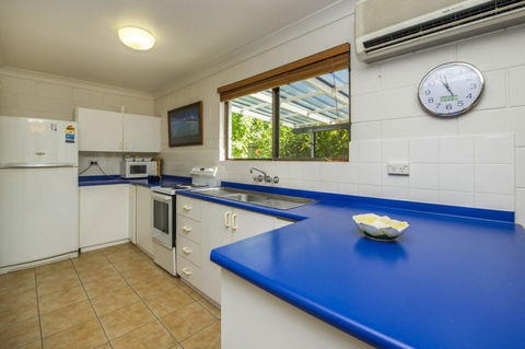 Magnetic North Apartment 1 - VIC Tourism 6