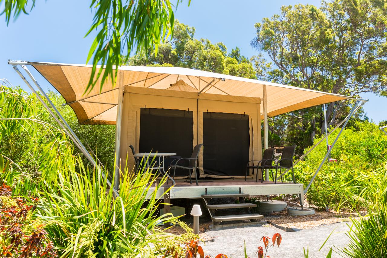  VIC Tourism