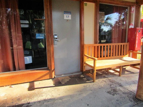 Nomads Airlie Beach - VIC Tourism 16