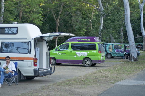 Nomads Airlie Beach - VIC Tourism 30