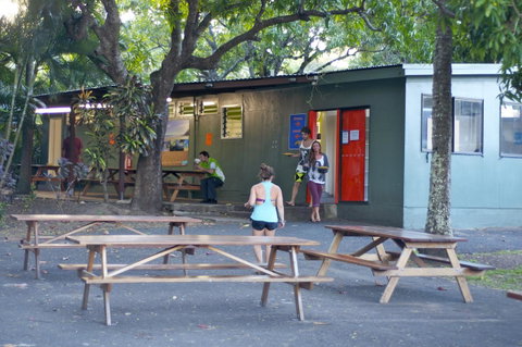 Nomads Airlie Beach - VIC Tourism 44