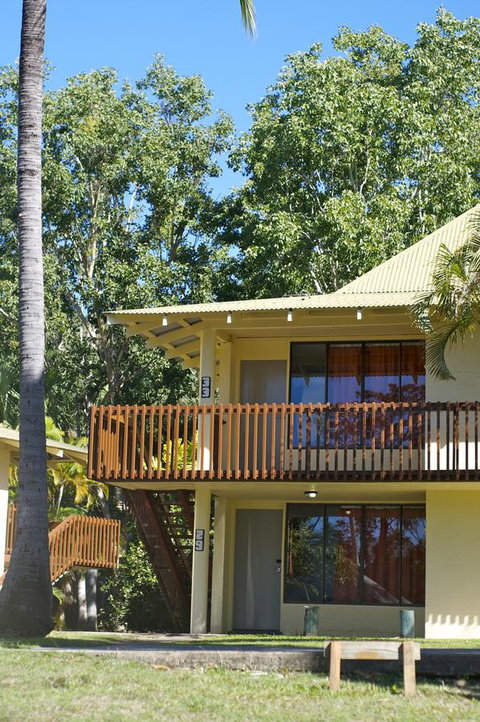 Nomads Airlie Beach - VIC Tourism 41