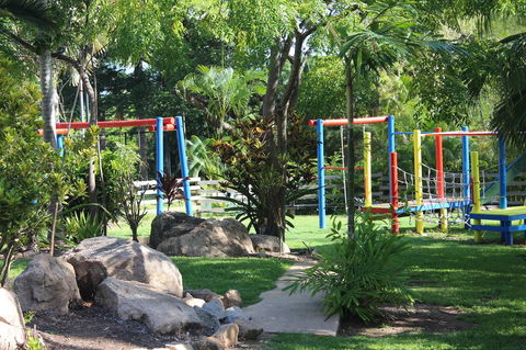 Amaroo On Mandalay, Magnetic Island - VIC Tourism 36