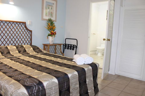 Amaroo On Mandalay, Magnetic Island - VIC Tourism 18