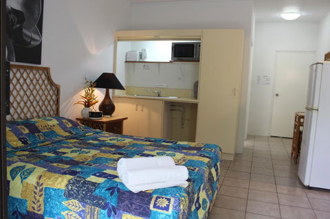 Amaroo On Mandalay, Magnetic Island - VIC Tourism 0