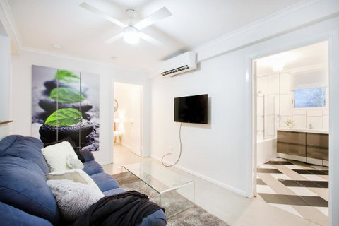 Airlie Beach Eco Cabins - Adults Only - VIC Tourism 41