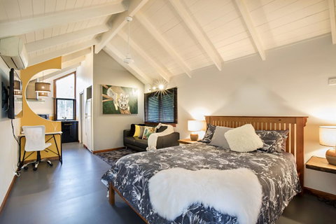 Airlie Beach Eco Cabins - Adults Only - VIC Tourism 20