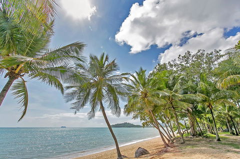 Agincourt Beachfront Apartments - VIC Tourism 3