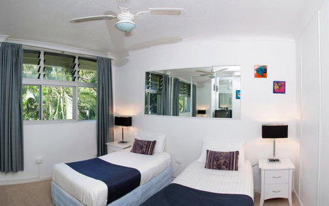 Poinciana 112 - VIC Tourism 3