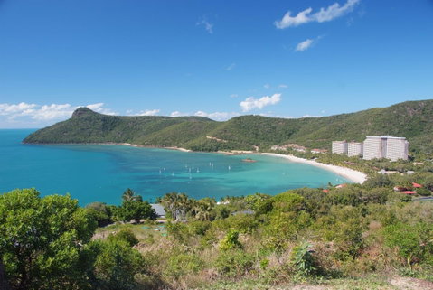 Poinciana 112 - VIC Tourism 26