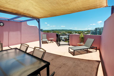 Nautilus Resort Mooloolaba - VIC Tourism 6