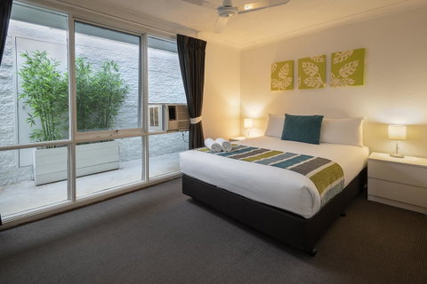 The Beach Motel Hervey Bay - VIC Tourism 1