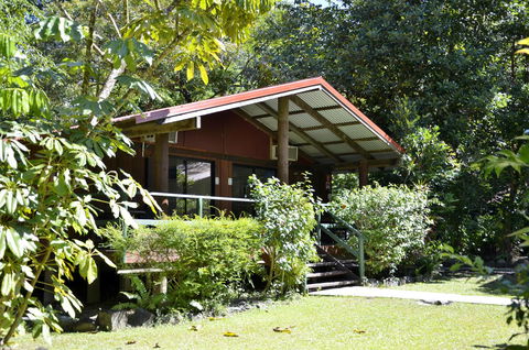 PK\'s Jungle Village - VIC Tourism 21