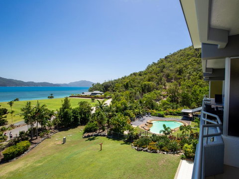 Beach Lodges - VIC Tourism 6