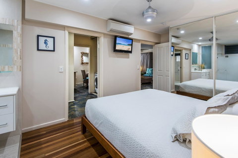 Beach Lodges - VIC Tourism 43