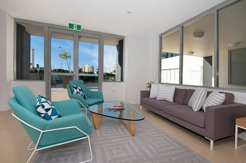 Allure Hotel & Apartments - VIC Tourism 15