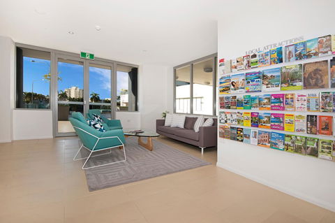 Allure Hotel & Apartments - VIC Tourism 16