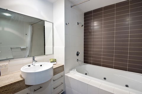 The Point Resort - VIC Tourism 2