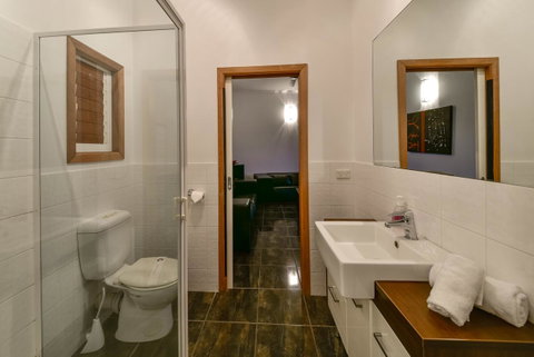Bella Vista On Nara Pets Welcome - VIC Tourism 24
