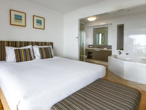 Shorelines - VIC Tourism 41