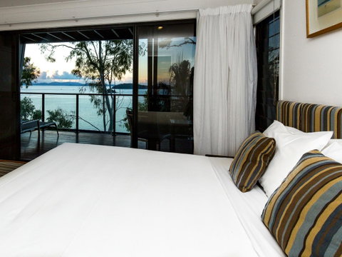 Shorelines - VIC Tourism 30