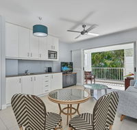Couples private spa beach getaway - VIC Tourism