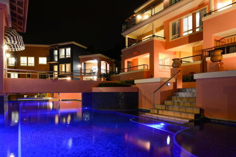 Martinique Whitsunday Resort - VIC Tourism 13