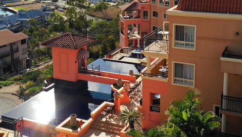 Martinique Whitsunday Resort - VIC Tourism 11