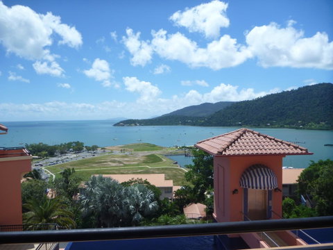 Martinique Whitsunday Resort - VIC Tourism 41