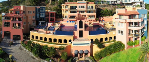 Martinique Whitsunday Resort - VIC Tourism 4