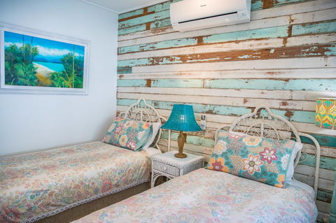 Jamaica Beach House - VIC Tourism 22