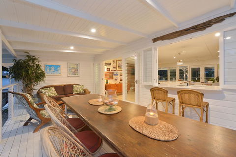 Jamaica Beach House - VIC Tourism 36