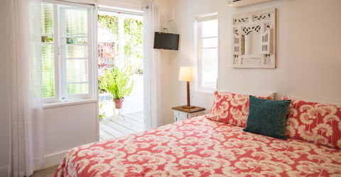 Jamaica Beach House - VIC Tourism 13