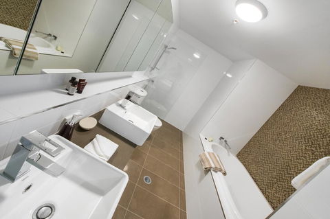 Empire Apartment Hotel Rockhampton - VIC Tourism 14