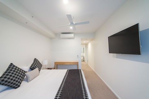 Empire Apartment Hotel Rockhampton - VIC Tourism 0