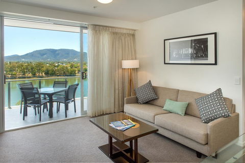 Empire Apartment Hotel Rockhampton - VIC Tourism 27