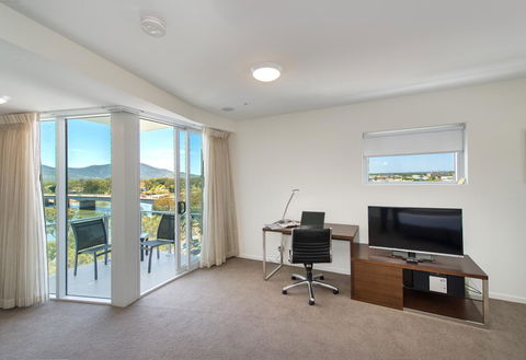 Empire Apartment Hotel Rockhampton - VIC Tourism 21