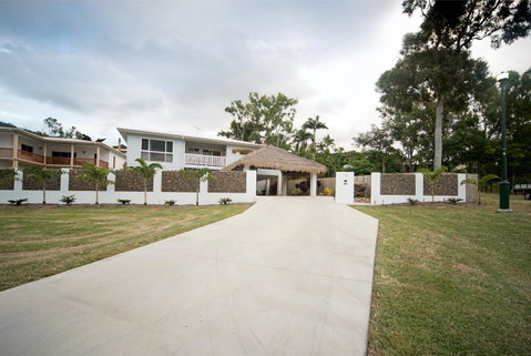 Whitsunday Luxury Homes - VIC Tourism 8