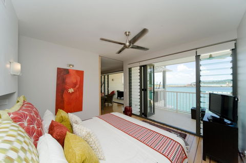 The Boathouse Apartments - VIC Tourism 14