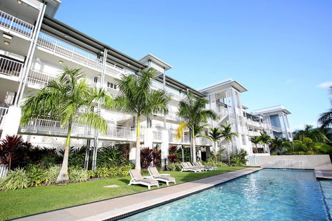 The Boathouse Apartments - VIC Tourism 1
