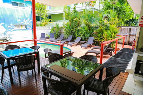 Port Douglas Motel - VIC Tourism 26