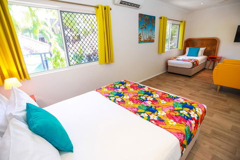 Port Douglas Motel - VIC Tourism 3