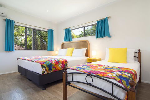 Port Douglas Motel - VIC Tourism 40