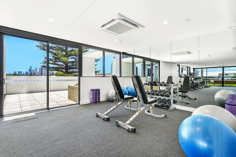Qube Broadbeach - VIC Tourism 32
