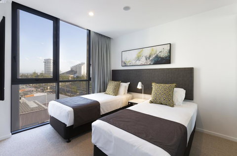 Qube Broadbeach - VIC Tourism 44