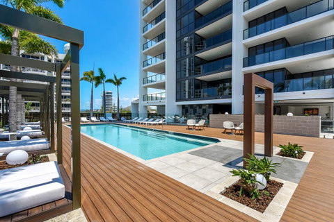 Qube Broadbeach - VIC Tourism 0